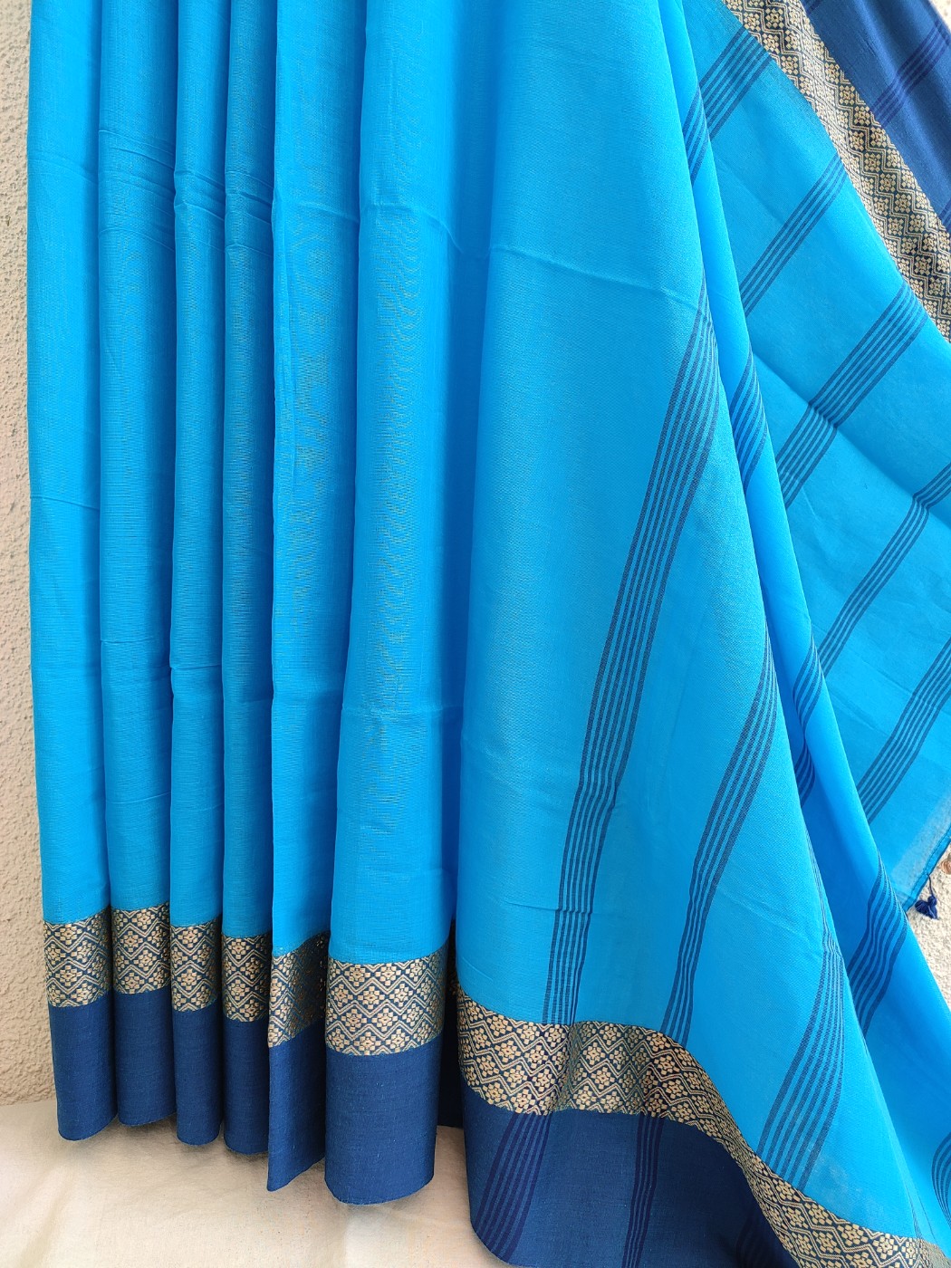 Handloom Organic Cotton Sarees - Image 2