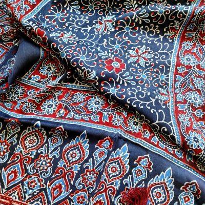Modal Stoles in Pure Ajrakh