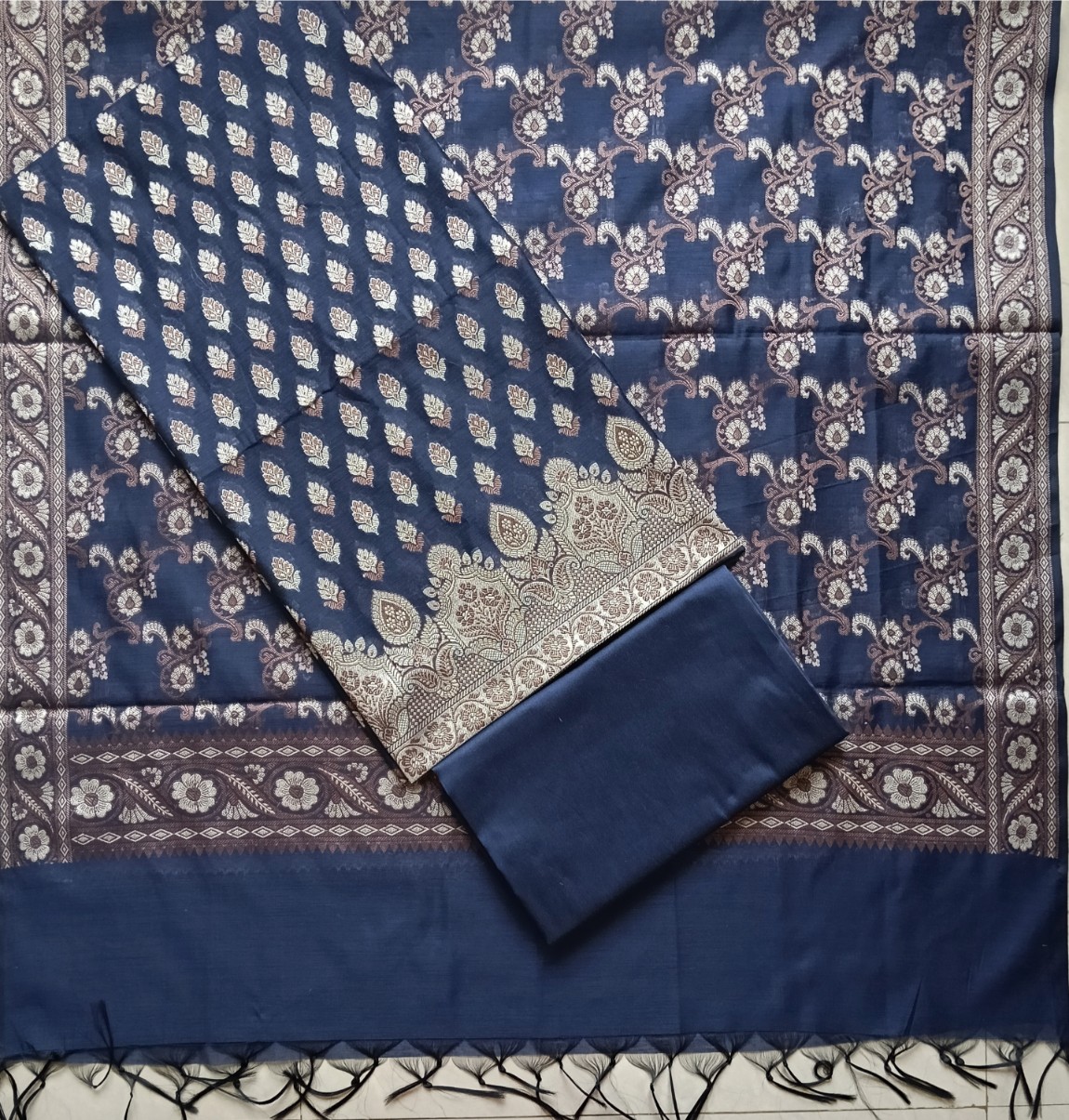 Banarasi Dress Material - Image 2