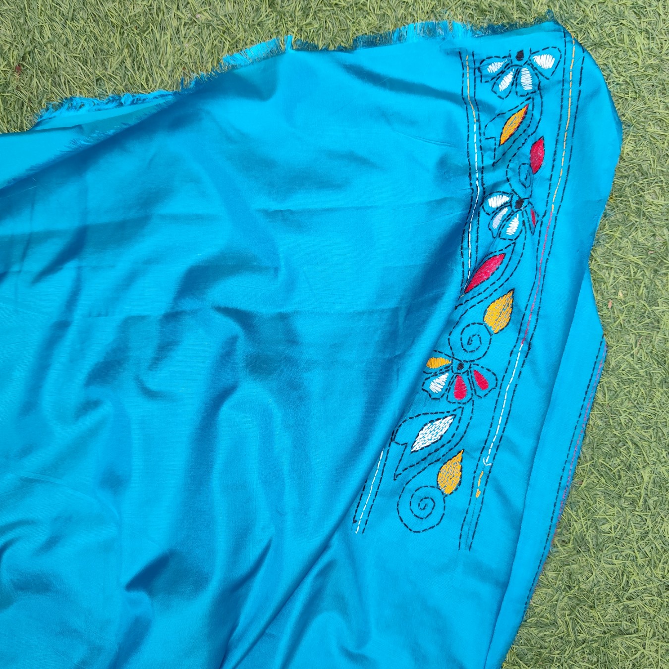 Kantha work sarees - Image 5