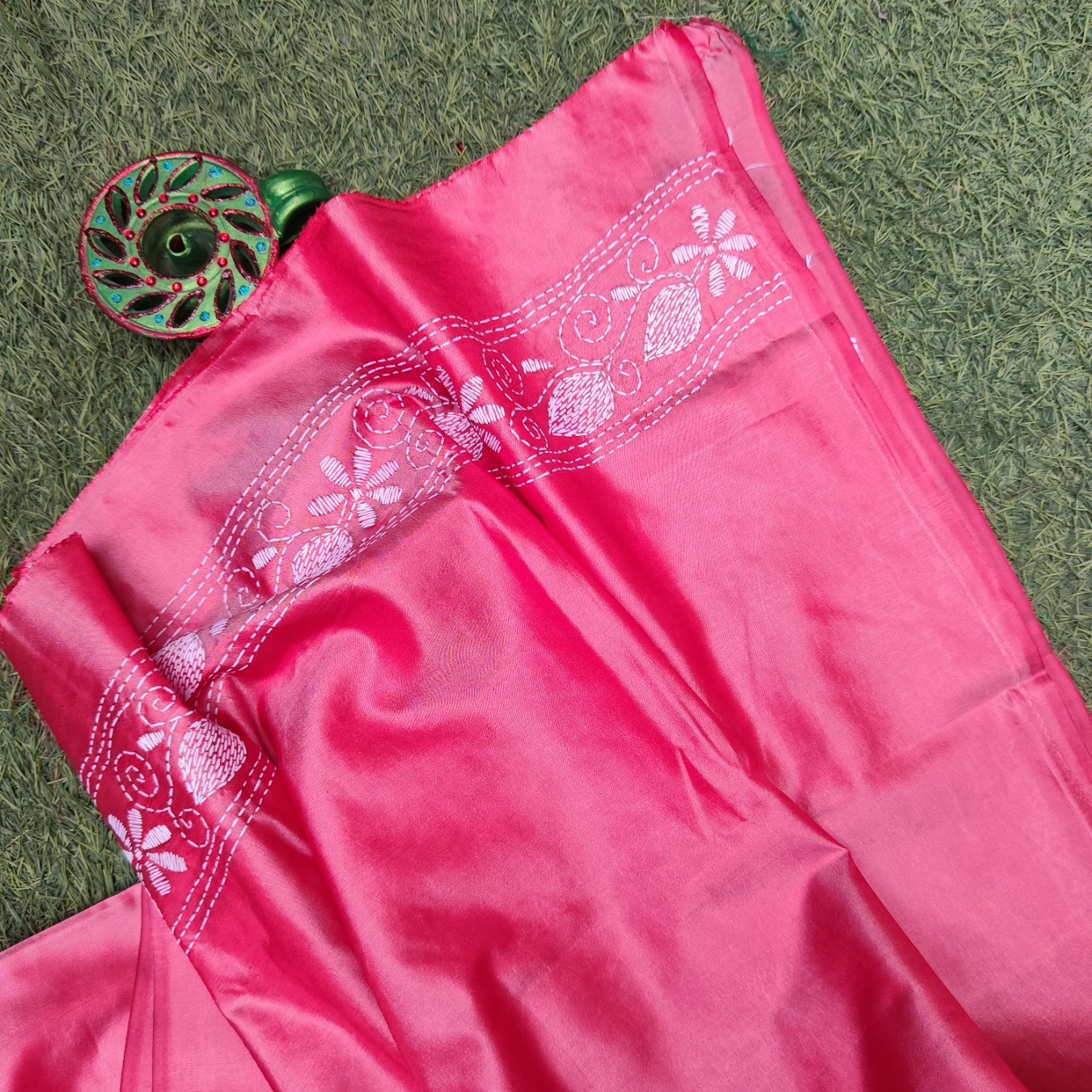 Kantha work sarees - Image 5