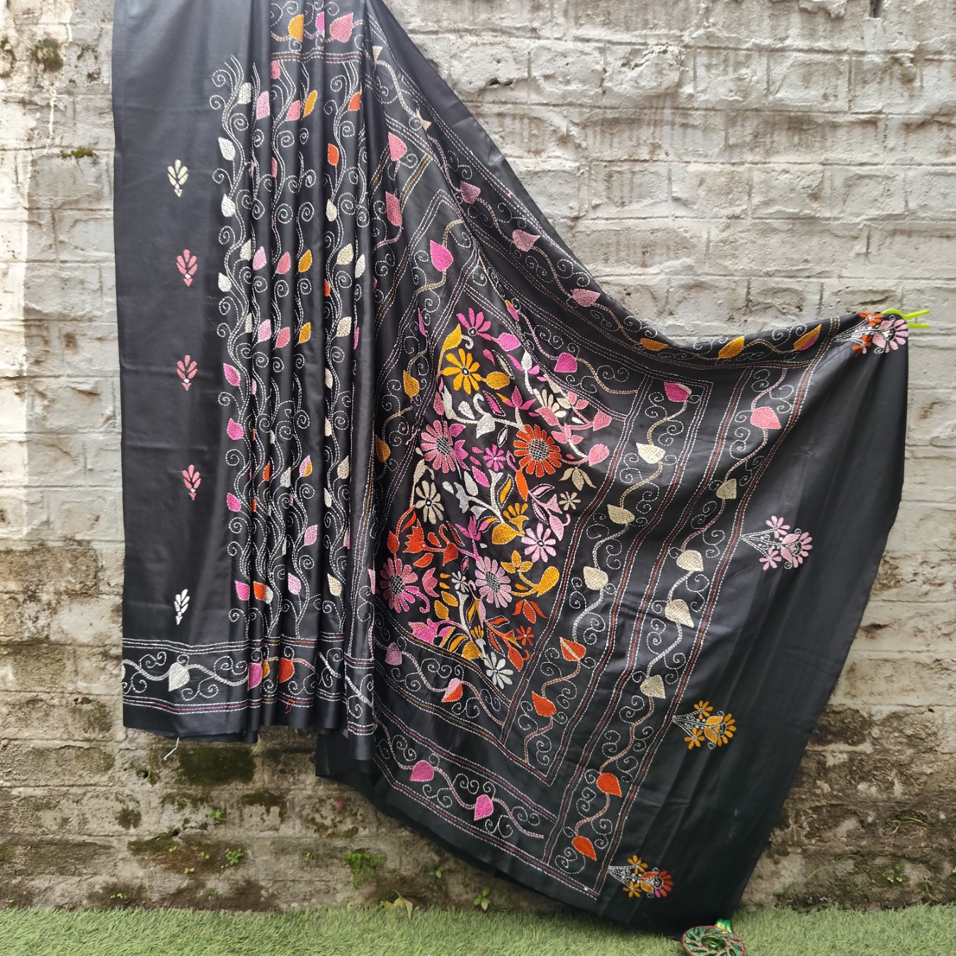 Kantha work sarees - Image 2